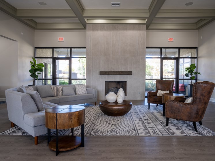 Living room area at Century South Shore Apartments, League City, 77573